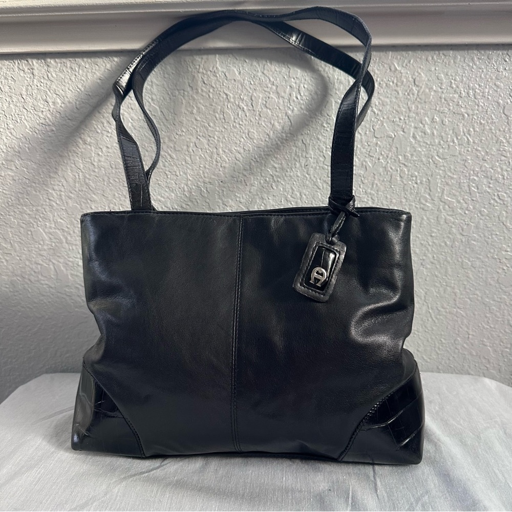 Etienne Aigner Black Leather Tote Bag | Croc Embossed Trim | Shoulder Bag - Picture 2 of 15